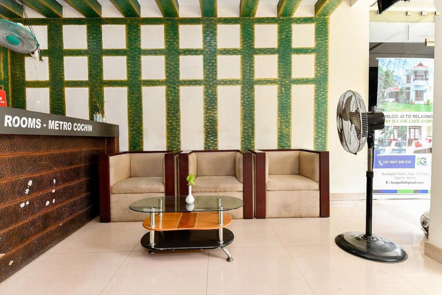 Metro Kochin Business Hotel Εξωτερικό φωτογραφία